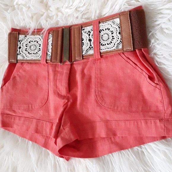 Charlotte Russe Belted Shorts - Picture 2 of 5